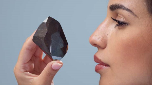 Enigma black diamond auction Sotheby's cryptocurrency